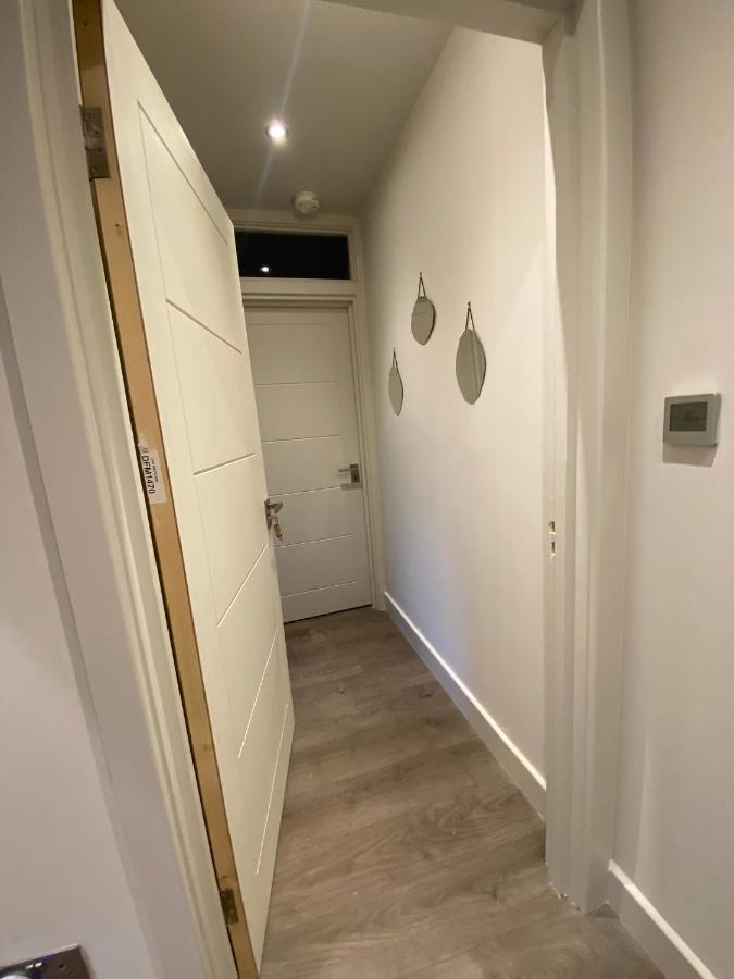 Quiet North London - 2 X Double Bedrooms - Close To Station And 20Mins Central London Totteridge Ngoại thất bức ảnh