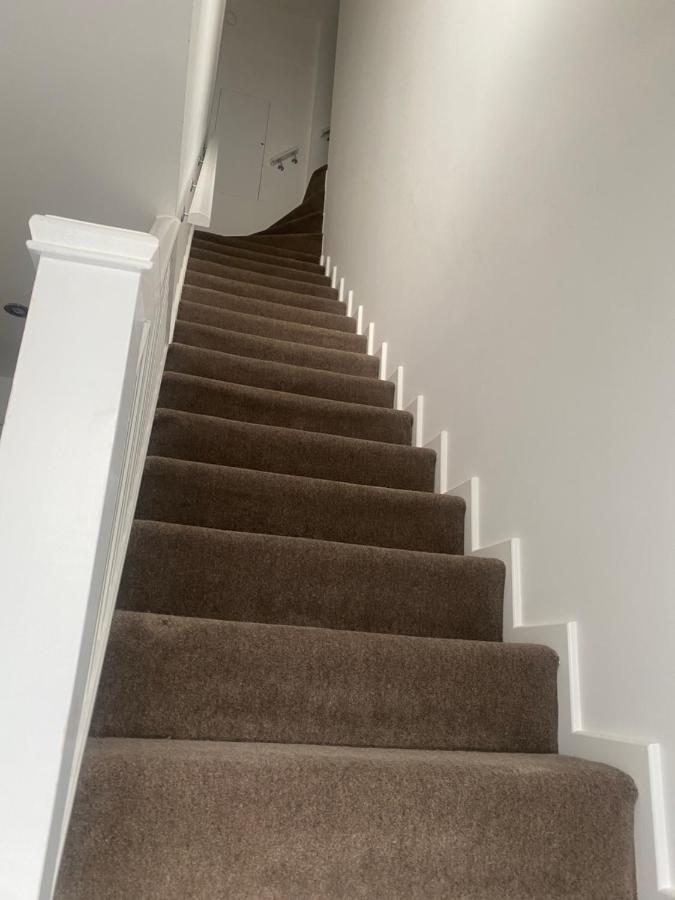 Quiet North London - 2 X Double Bedrooms - Close To Station And 20Mins Central London Totteridge Ngoại thất bức ảnh