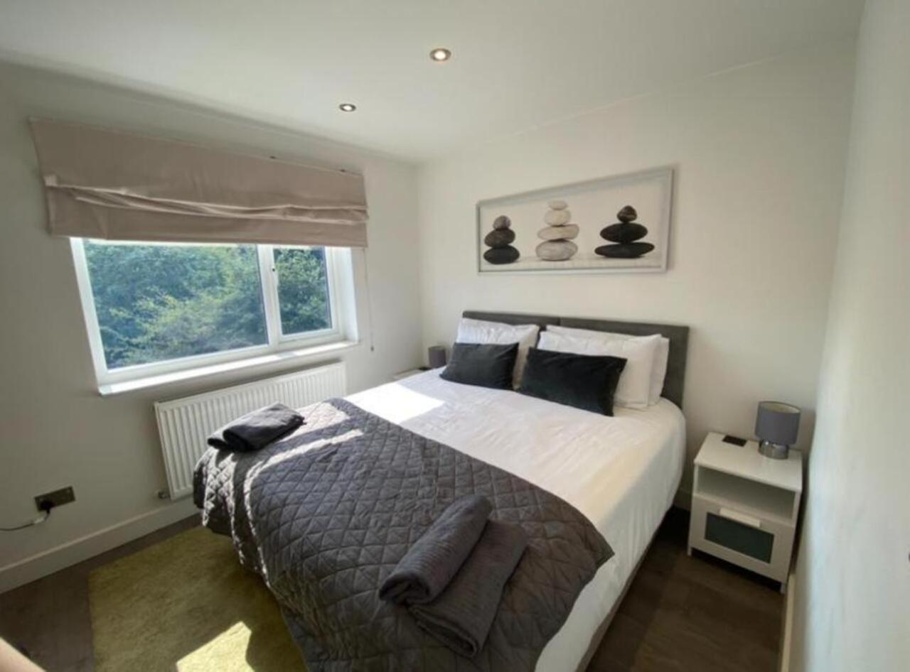 Quiet North London - 2 X Double Bedrooms - Close To Station And 20Mins Central London Totteridge Ngoại thất bức ảnh